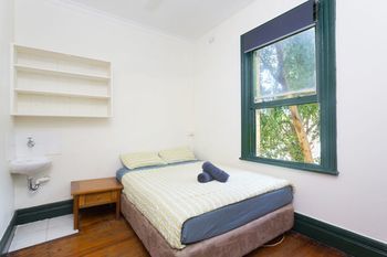 The Village Glebe - Hostel - Inverell Accommodation 1