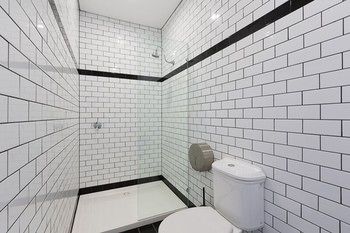 The Village Glebe - Hostel - Inverell Accommodation 13