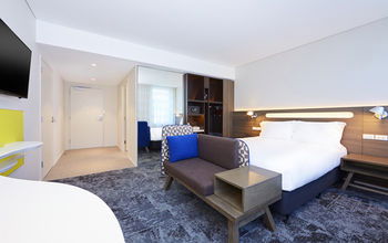 Holiday Inn Express Sydney Macquarie Park - Inverell Accommodation 10