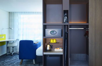Holiday Inn Express Sydney Macquarie Park - Inverell Accommodation 12