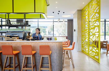 Holiday Inn Express Sydney Macquarie Park - Inverell Accommodation 19