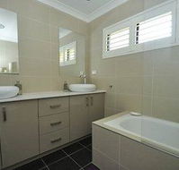 North Ryde 2 Font Furnished Apartment - Inverell Accommodation