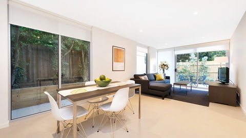Best Western Plus The Tudor Box Hill - Inverell Accommodation 0