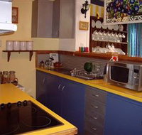 Seasons of Tasmania - Inverell Accommodation