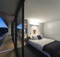 Avalon City Retreat - Inverell Accommodation