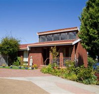 Waterside Accommodation - Derwent Retreat - Inverell Accommodation