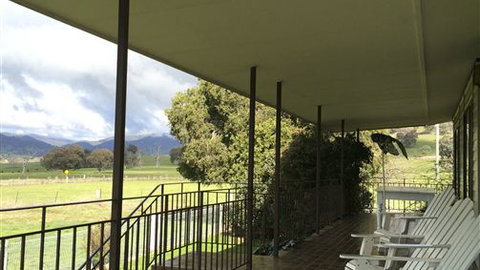 Rancho Relaxo - Inverell Accommodation 5