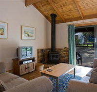 Surf Coast Cabins in Aireys Inlet - Inverell Accommodation