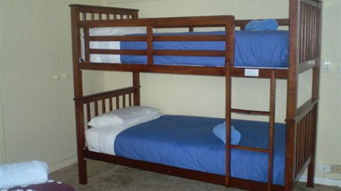 Banks At Queenscliff - Inverell Accommodation 7