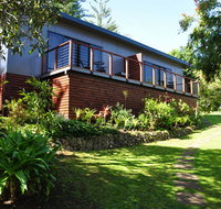 Broad Leaf Villas - Inverell Accommodation