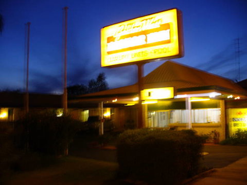 Golden West Motor Inn - Inverell Accommodation 0