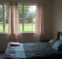 Southport Hotel  Caravan Park - Inverell Accommodation