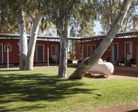 Curtin Springs Wayside Inn - Inverell Accommodation 6