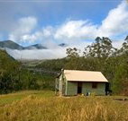 Wave Hill Station Farmstay Clarence River Gorge - Fine - Inverell Accommodation