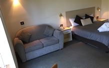 Hamilton's Townhouse Motel - Queanbeyan - Inverell Accommodation 4