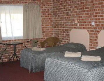 Gloucester Country Lodge - Inverell Accommodation 4