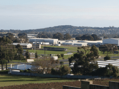 Limestone Coast Tourist Park - Inverell Accommodation 1
