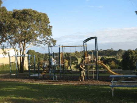 Limestone Coast Tourist Park - Inverell Accommodation 4