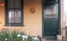 Lake View Farm House - Inverell Accommodation 0