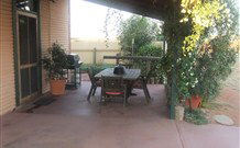 Lake View Farm House - Inverell Accommodation 5