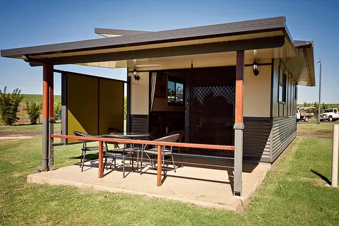 Lake Redbrook Holiday Retreat - Inverell Accommodation 2
