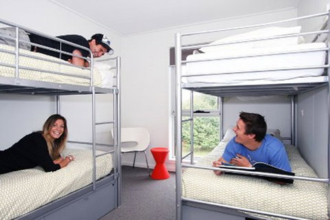 Phillip Island YHA - Inverell Accommodation 4