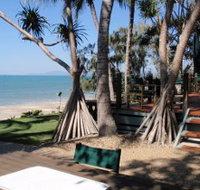 Beachfront Zilzie Holiday Home and Cottage - Inverell Accommodation