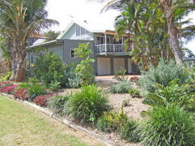 Beachfront Zilzie Holiday Home And Cottage - Inverell Accommodation 2