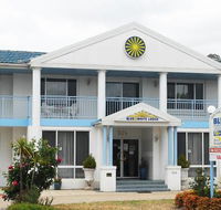Blue and White Lodge - Inverell Accommodation