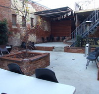 Royal Hotel Bar and Grill Parkes - Inverell Accommodation