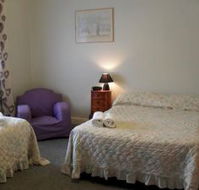 Aaron Cottage - Inverell Accommodation