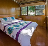 Myer House - Inverell Accommodation