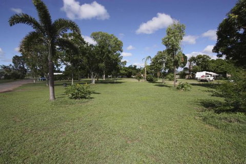 Bluewater Caravan Park - Inverell Accommodation 4
