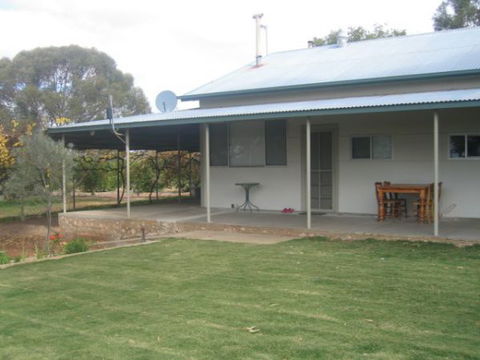 Gilgens Country River Retreat - Inverell Accommodation 0