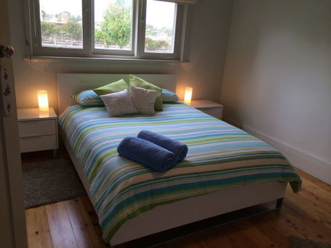Helen's House - Inverell Accommodation 2