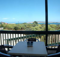 Elliston Waterloo Bay Tourist Park - Inverell Accommodation