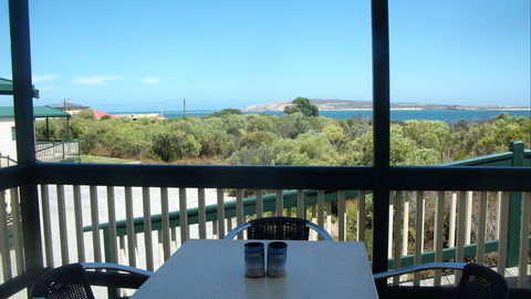 Elliston Waterloo Bay Tourist Park - Inverell Accommodation 10