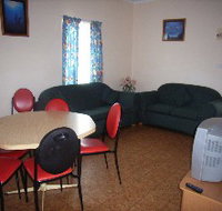 Alonga Waterfront Cottages - Inverell Accommodation