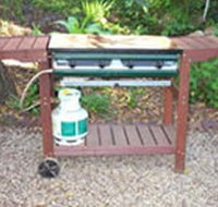 Pettswood Lodge - Inverell Accommodation