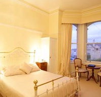 Amberley House - Inverell Accommodation