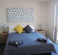 Cliff House Beachfront Villas - Inverell Accommodation