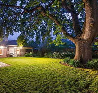 Dumas House - Inverell Accommodation