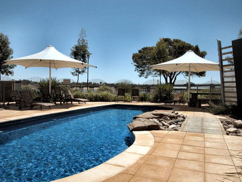 Majestic Oasis Apartments - Inverell Accommodation 0