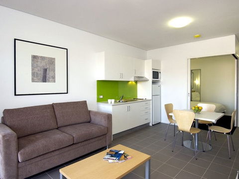 Majestic Oasis Apartments - Inverell Accommodation 1