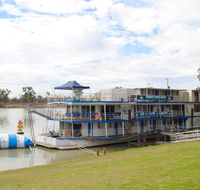 Murray River Queen Backpackers - Inverell Accommodation