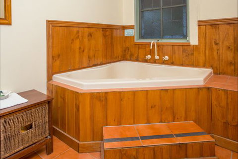 Kalimna Woods - Inverell Accommodation 2