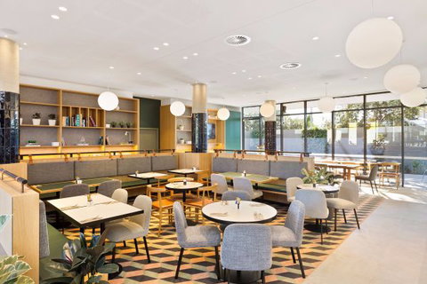 Mantra Hotel At Sydney Airport - Inverell Accommodation 2