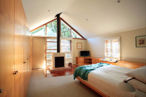 Queens Park Beach House - Inverell Accommodation 2
