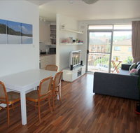 Beach Stay Mona Vale - Inverell Accommodation