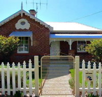 Robina Bathurst Self Contained Accommodation
